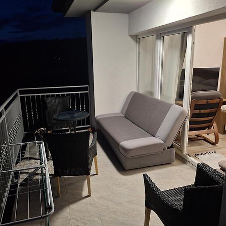 Apartma Med Oljkami - Portoroz Luaran gambar